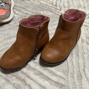 Cat & Jack Tan Kids Boots with Pink Lining